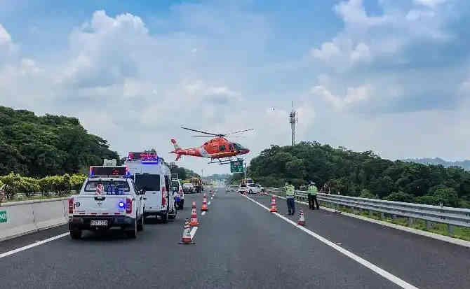 麻山区高速公路汽车救援案例